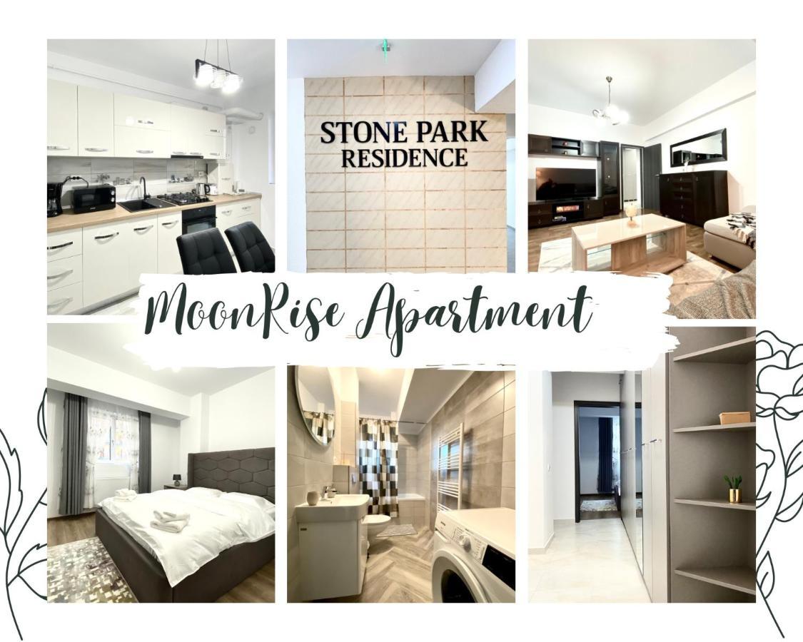Moonrise Apartment